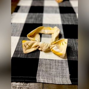 Baby girl bow